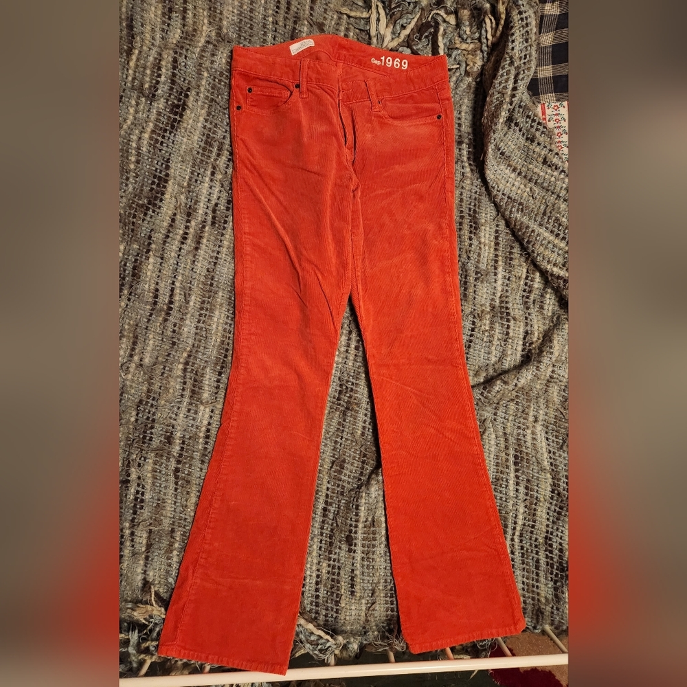Women's Gap Cords